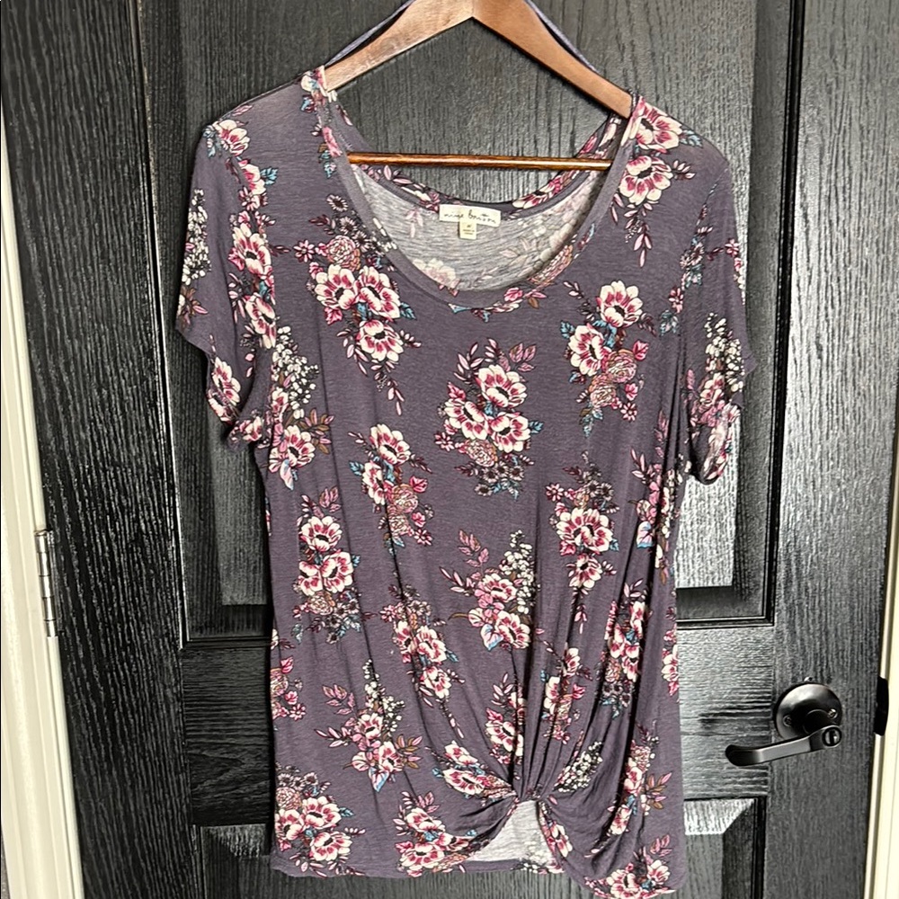 Nine Britton Purple and Pink Tie Front Short Sleeve Tee